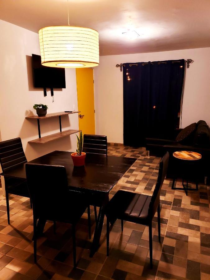 Casa Raquelina, Casa Habitacional 恩塞纳达港 外观 照片